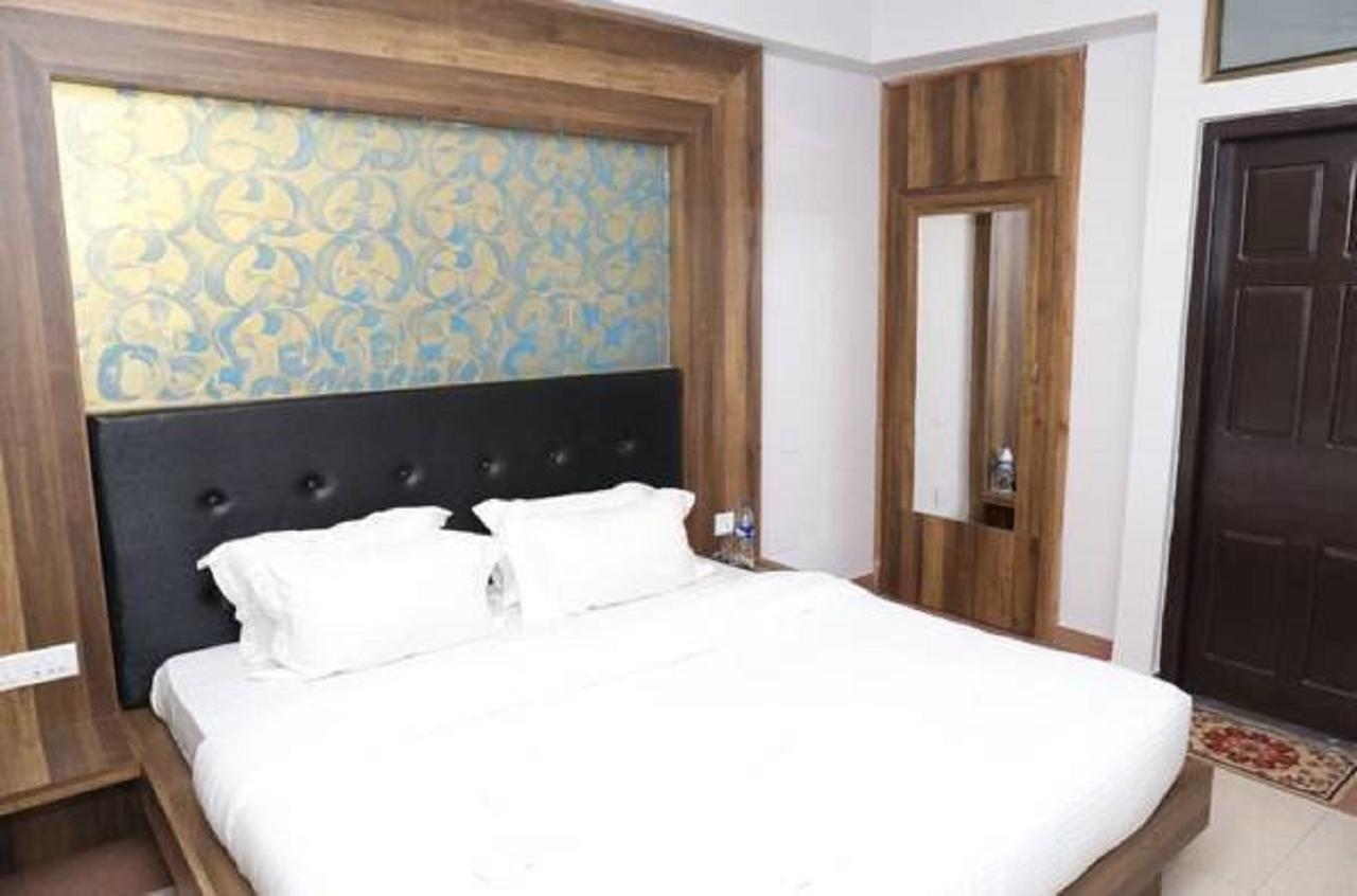 Hotel Europa Inn Dimāpur Exteriér fotografie